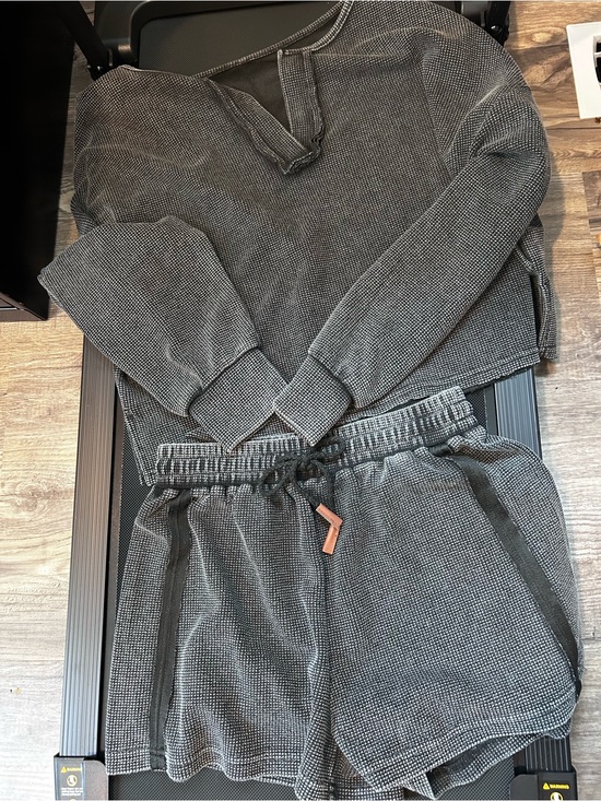 The Unbranded Brand Pants - Women’s Black Waffle Knit Drawstring Shorts